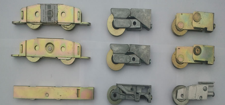 patio sliding door wheel replacement Oakville